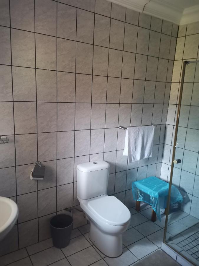 Neon Moon Hotel Welkom Luaran gambar